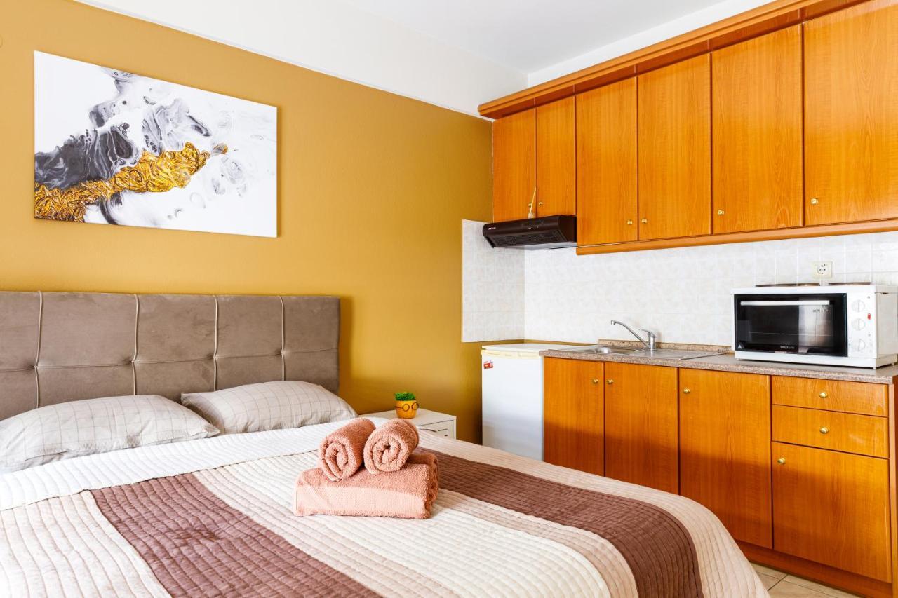 Blaze Studios & Apartments Xanthi Exterior photo